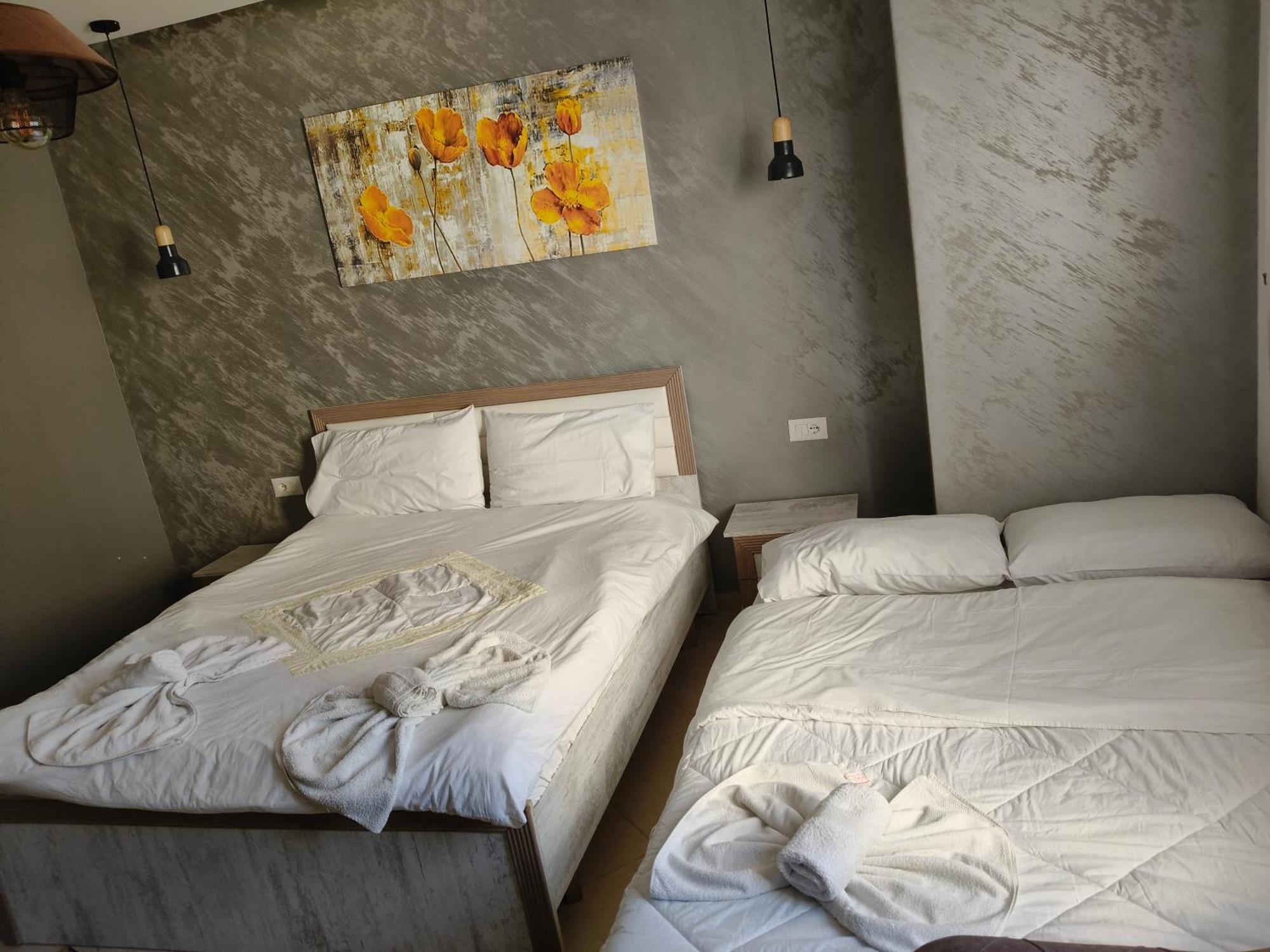 Ajilin Hotel Rooms Görice Oda fotoğraf
